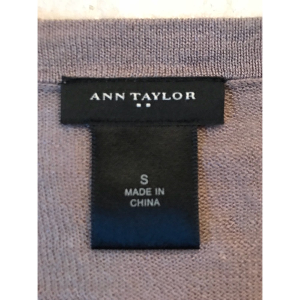 Ann Taylor Light Weight Cardigan - Picture 2 of 4